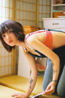 女犯罪史